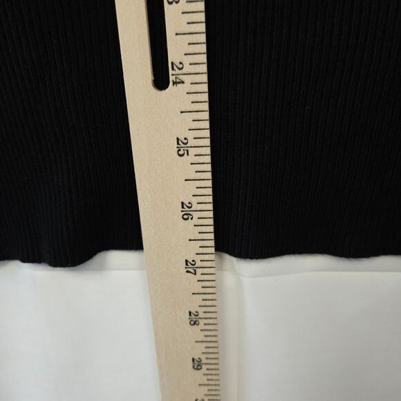 Athleta Women's Black Short Sleeve Blouse Size Small - Picture 10 of 10